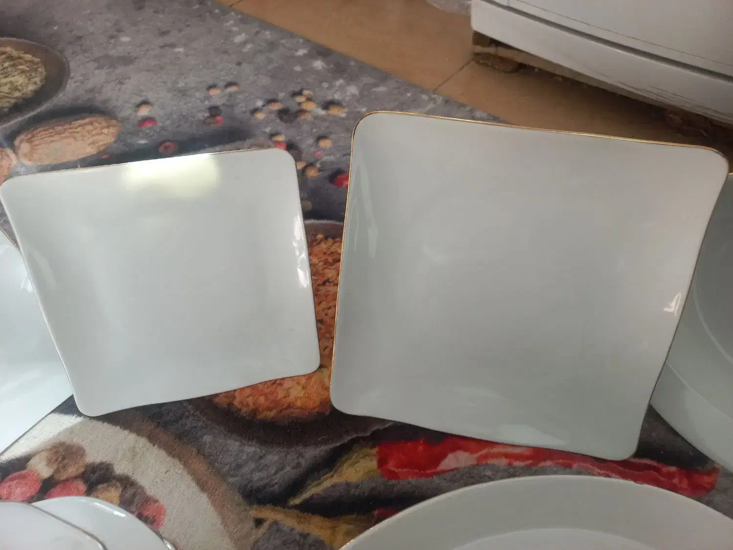 سرویس چینی|ظروف سرو و پذیرایی|همدان, |دیوار