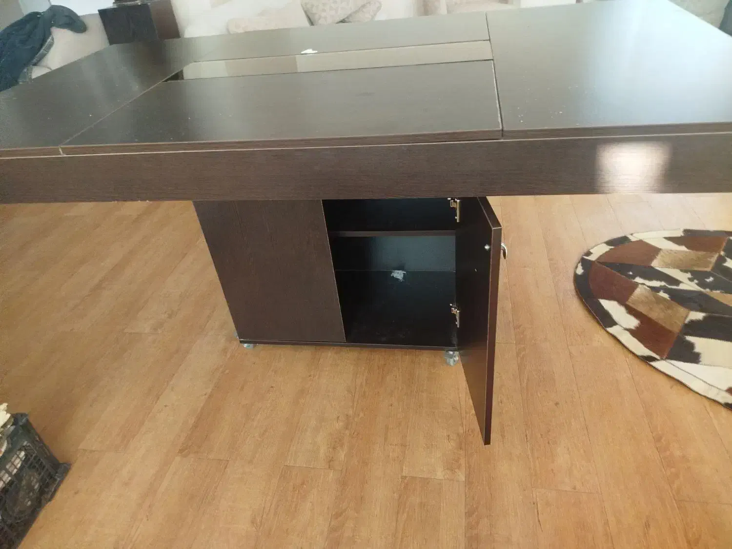 میز هشت نفره با صندلی چوبی|میز و صندلی غذاخوری|ارومیه, |دیوار