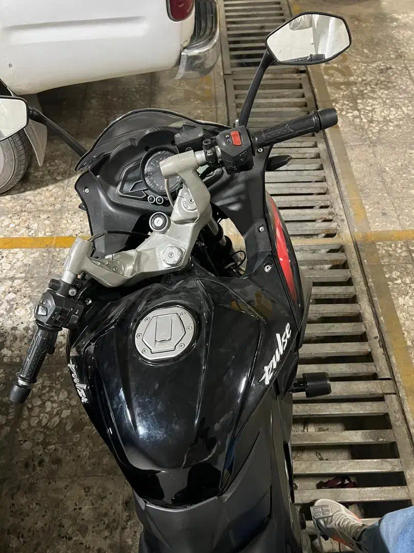 پالس RS 200 در حد صفر|موتورسیکلت|اصفهان, علی قلی آقا|دیوار