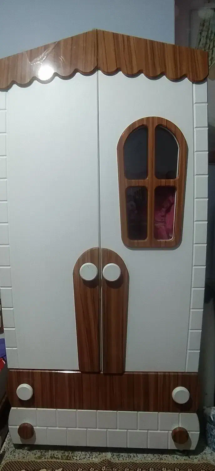 کمد|جاکفشی، کمد، دراور|آبپخش, |دیوار