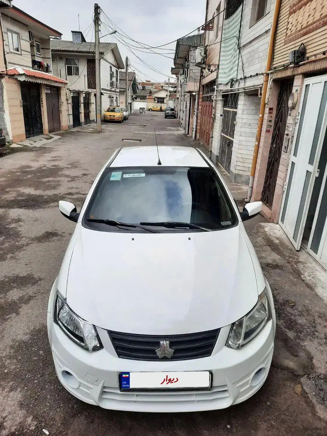 ساینا مدل ۹۹ عروسک بیمه ۱۲ ماه بی خط و خش آیینه|خودرو سواری و وانت|رشت, کوی طالقانی|دیوار