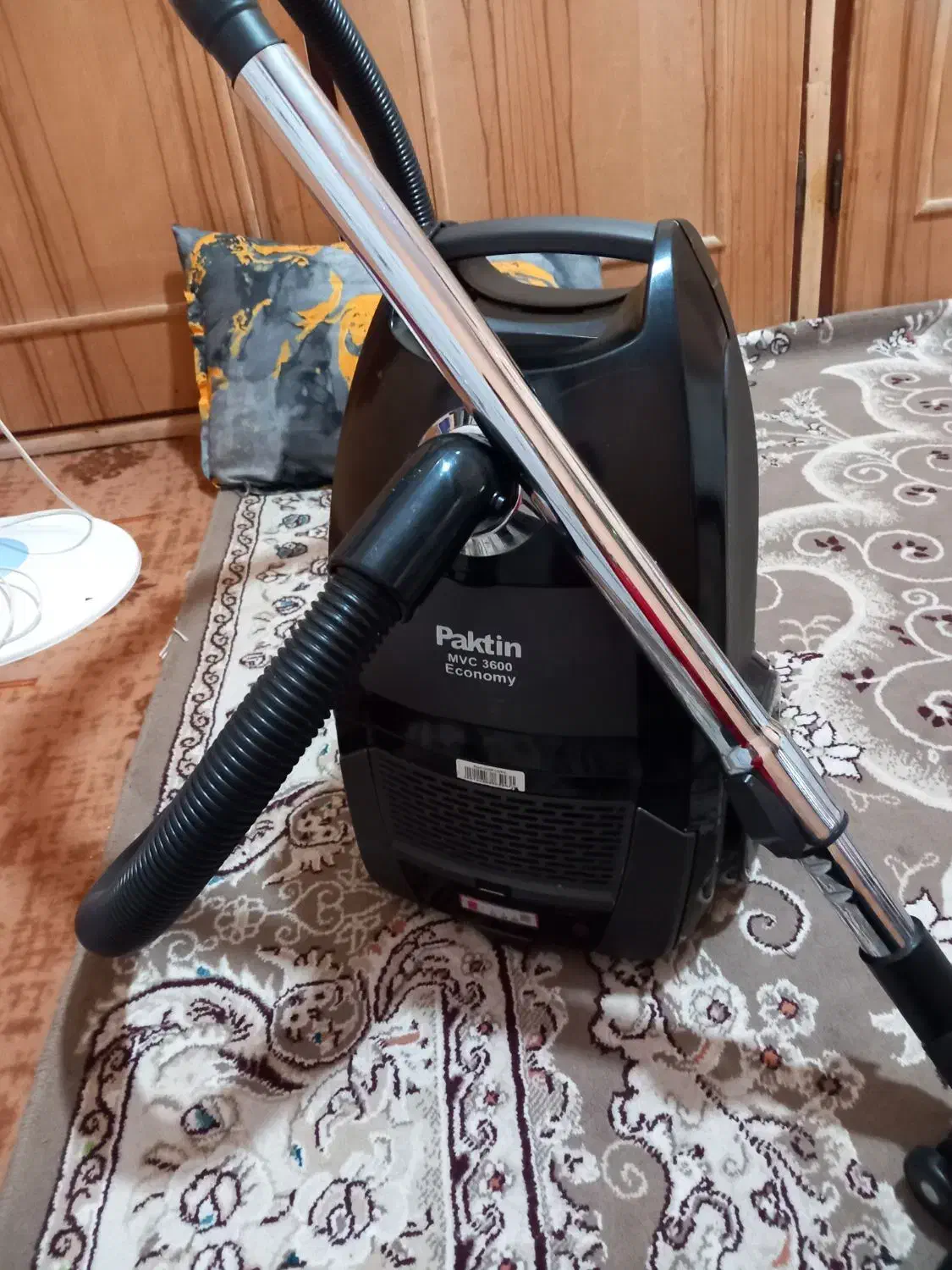 جارو برقی|جاروبرقی، جارو شارژی، بخارشو|بروجرد, |دیوار