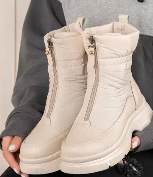 بوت زنانه و مردانه|کیف، کفش، کمربند|ایلام, |دیوار