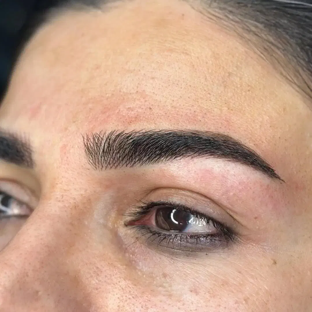 میکرو ابرو فیبروز فقط هزینه مواد|خدمات آرایشگری و زیبایی|کاشان, باهنر|دیوار