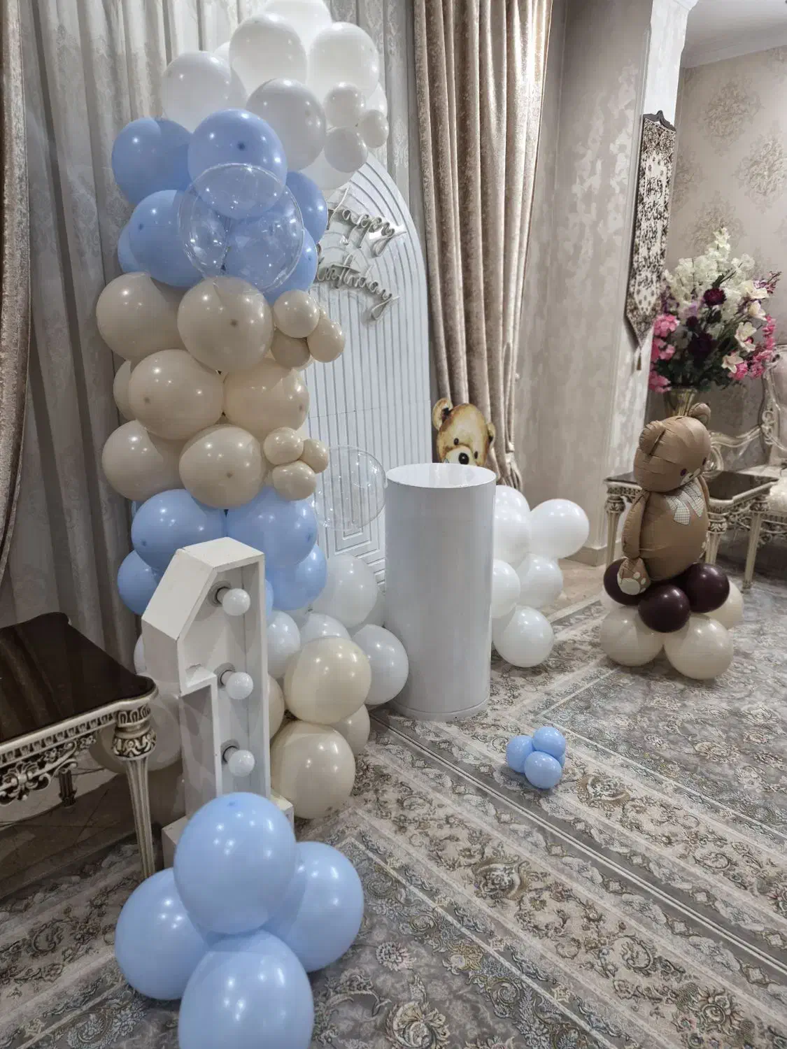 بادکنک و گل|صنایع دستی و سایر لوازم تزئینی|شهر ری, تصفیه خانه|دیوار