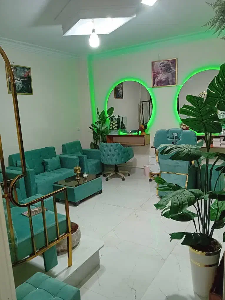 استخدام در سالن زیبایی پدیده|استخدام درمانی، زیبایی، بهداشتی|رباط‌کریم, رباط‌کریم|دیوار