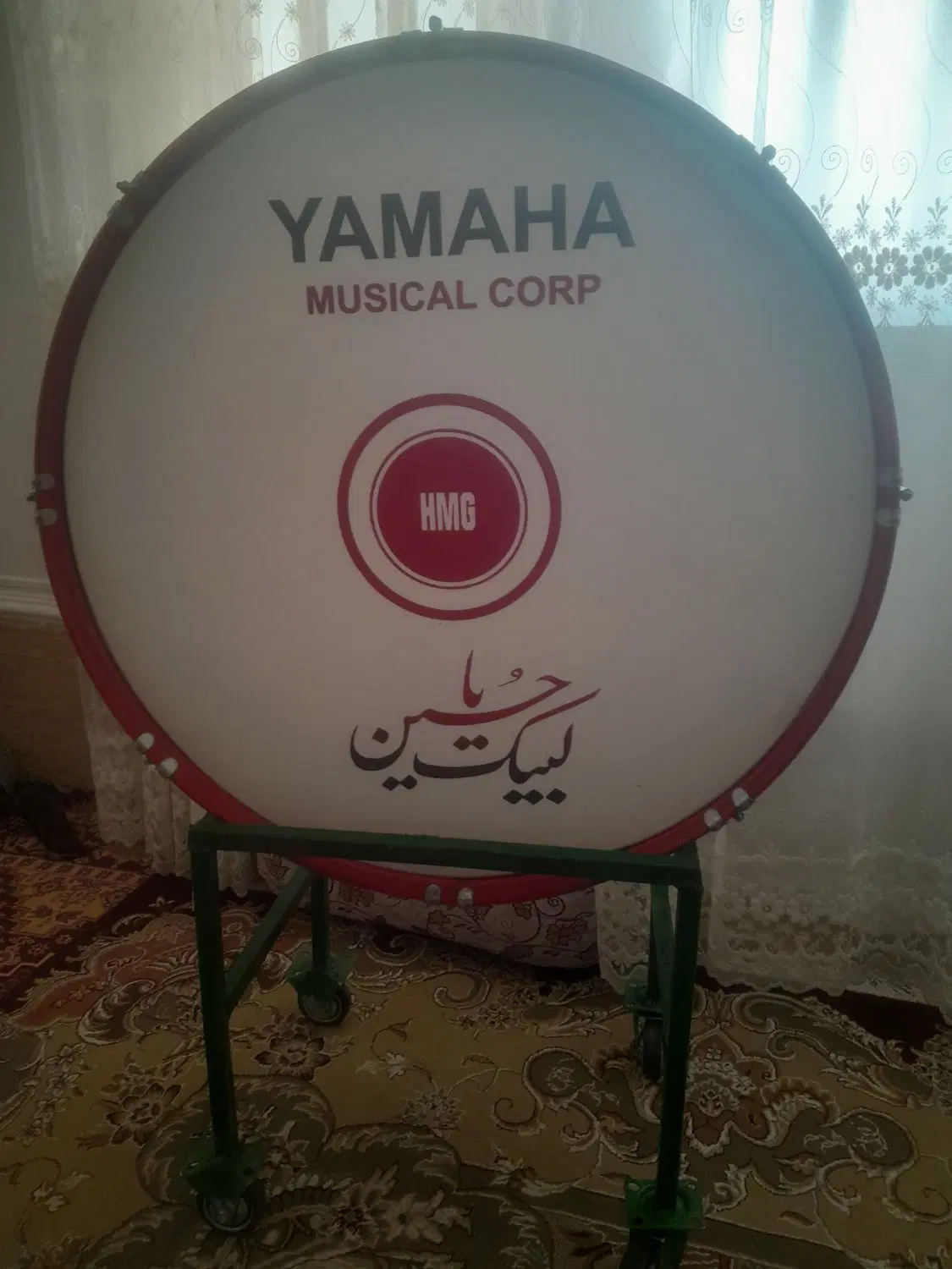 تبل|درام و پرکاشن|شیراز, کفترک|دیوار