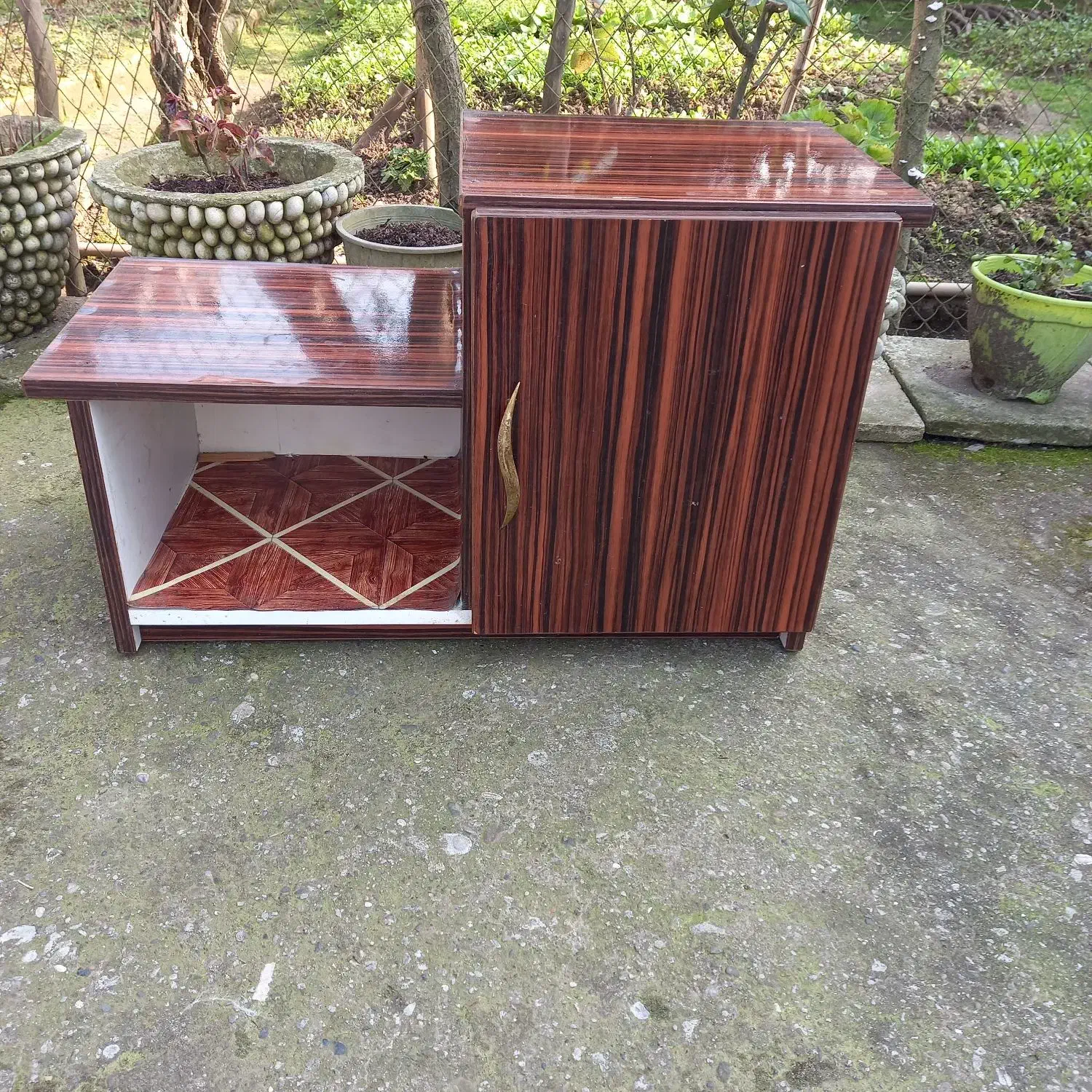 جا سماوری در حد نو|مبلمان خانگی و میز عسلی|کلاچای, |دیوار