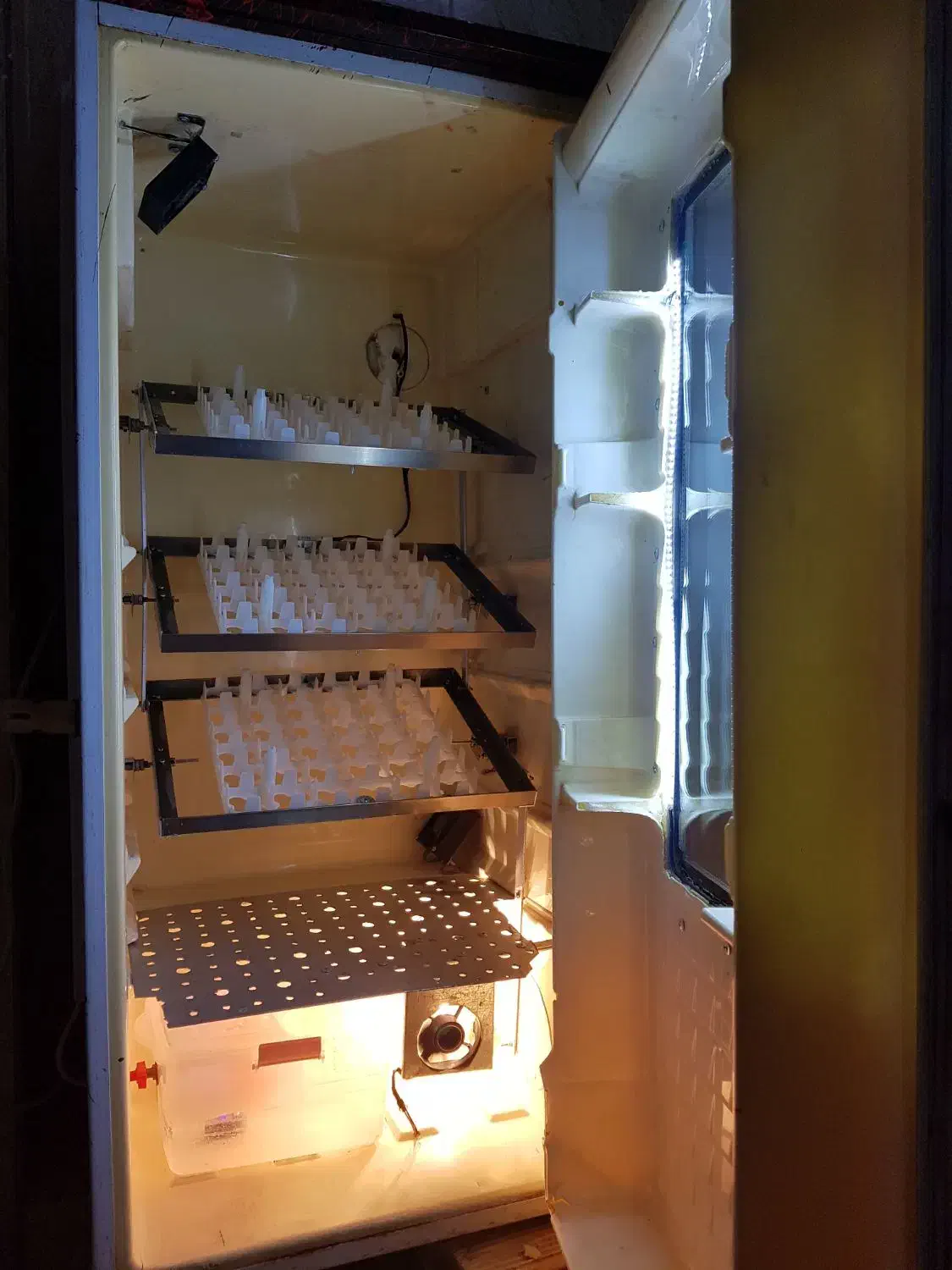 دستگاه جوجه کشی هوشمند ۱۰۸ تایی|ماشین‌آلات صنعتی|نجف‌آباد, شیخ بهایی|دیوار