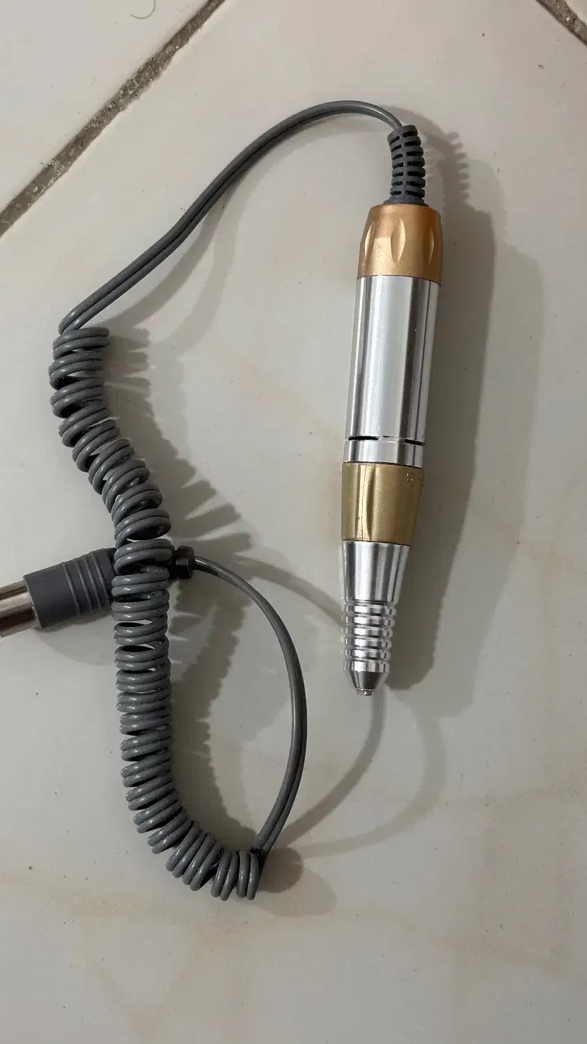 سوهان برقی|آرایشگاه و سالن‌های زیبایی|بابل, |دیوار