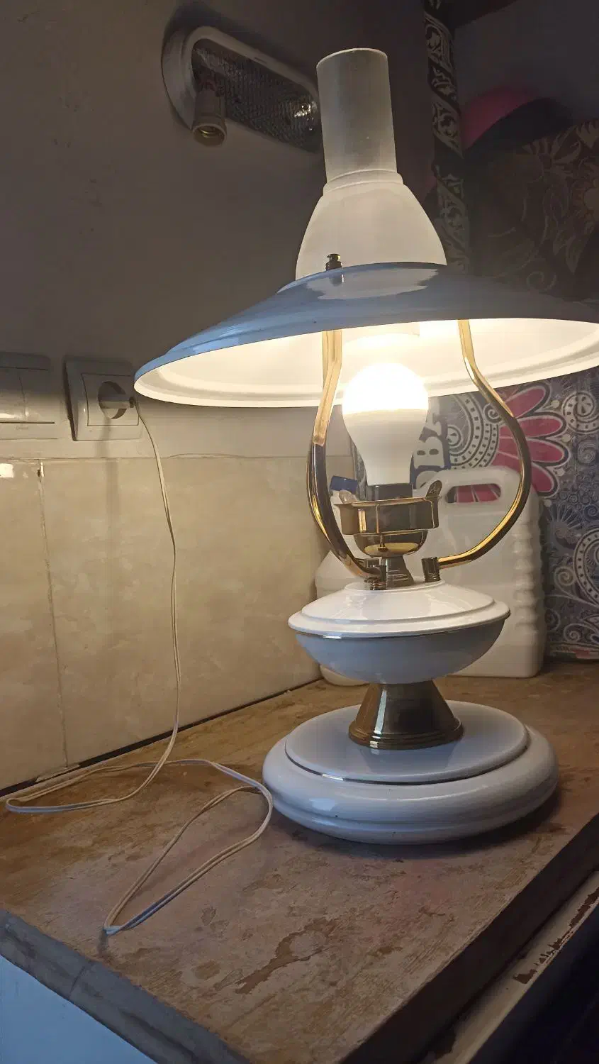 چراغ خواب|لامپ و چراغ|ماهدشت, |دیوار