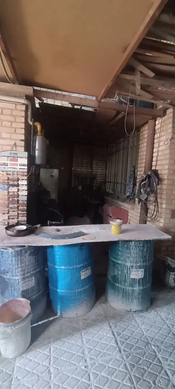 اجاره کارگاه/انبار ، خیابان پیرنجم الدین ( عمرقدم)|اجارهٔ مغازه و غرفه|سمنان, |دیوار