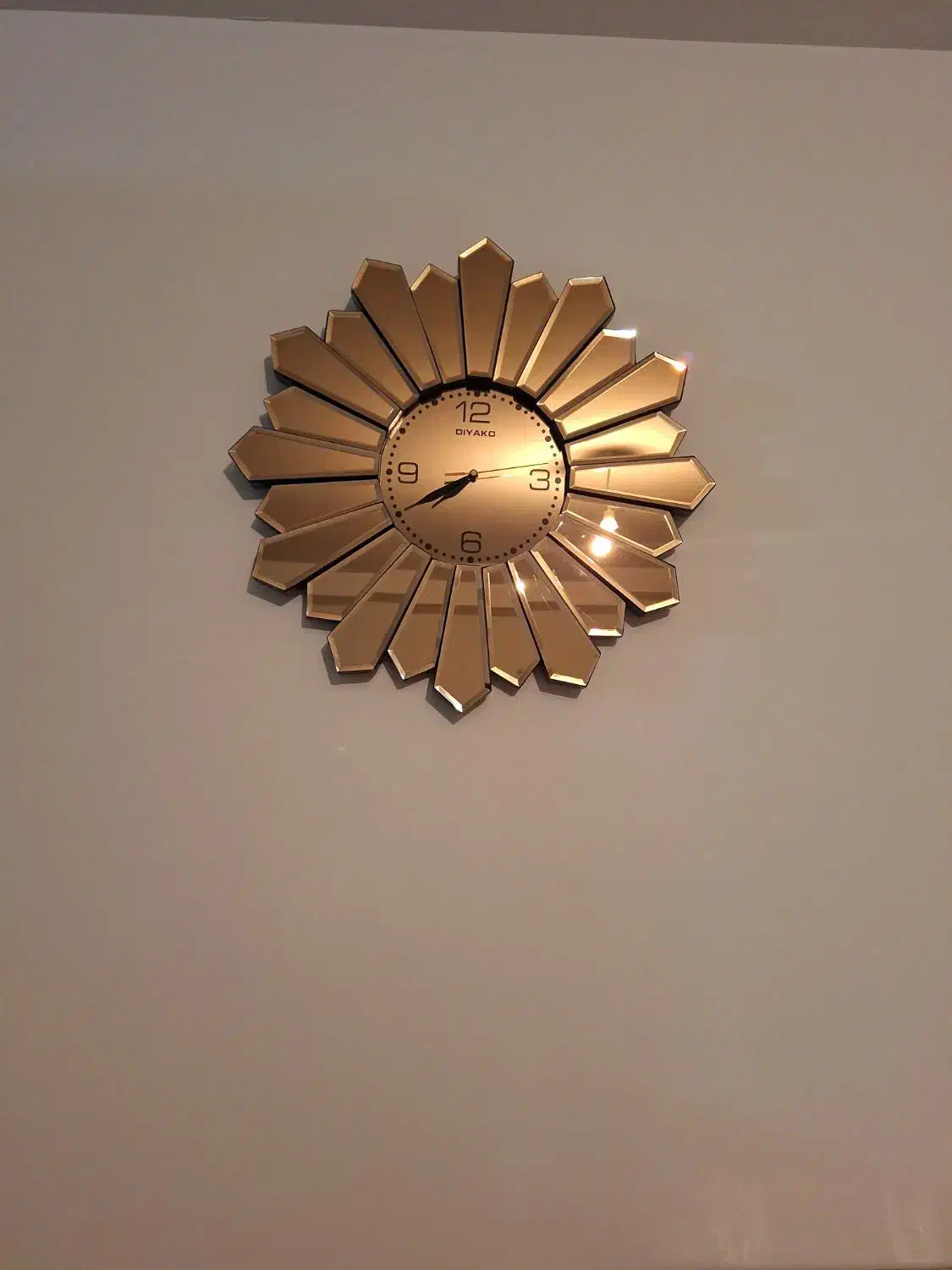 ساعته دیواری خیلی تمیز|ساعت دیواری و تزئینی|تنکابن, |دیوار