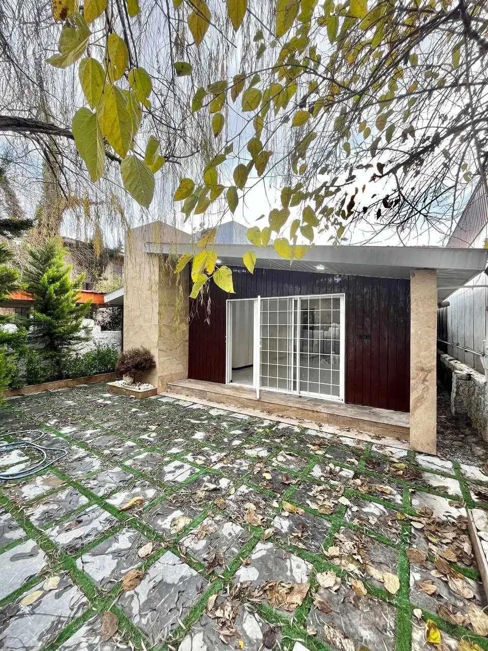 کوچیکه ولی دنجه/ شهرک جا افتاده و قدیمی/ کنتور دار|فروش خانه و ویلا|چمستان, |دیوار