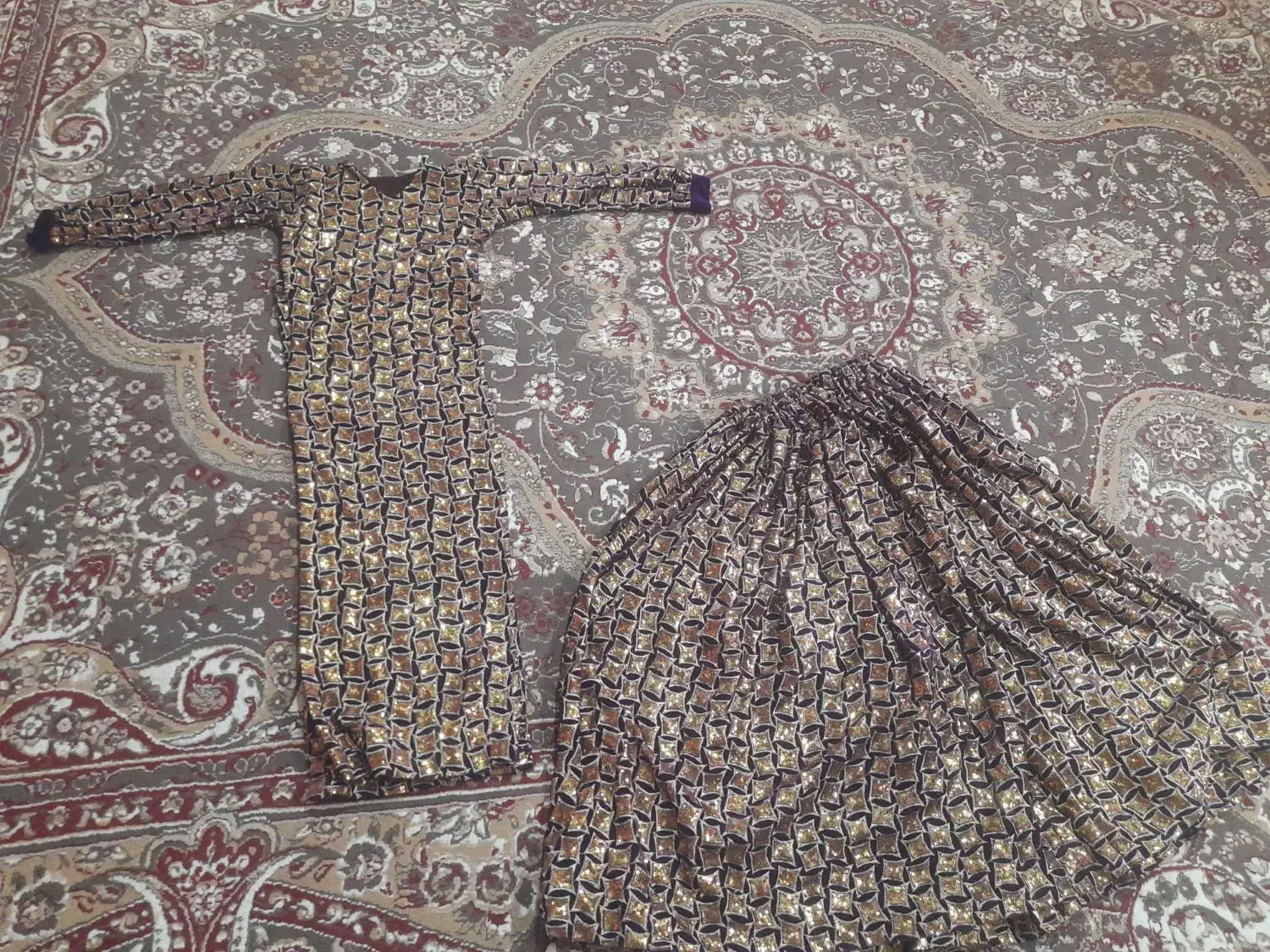 لباس محلی|لباس|لردگان, |دیوار