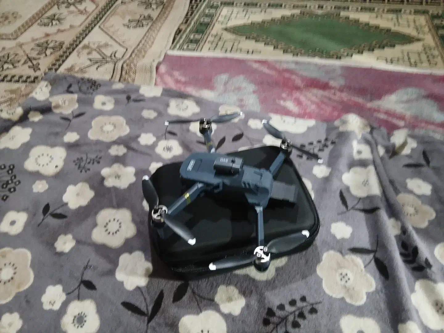 کوادکوپتر|دوربین عکاسی و فیلم‌برداری|همدان, |دیوار