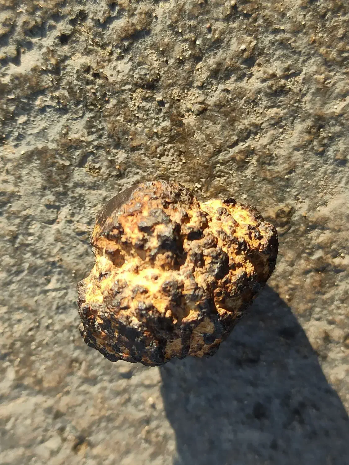 سنگ|جواهرات|چهارباغ, |دیوار