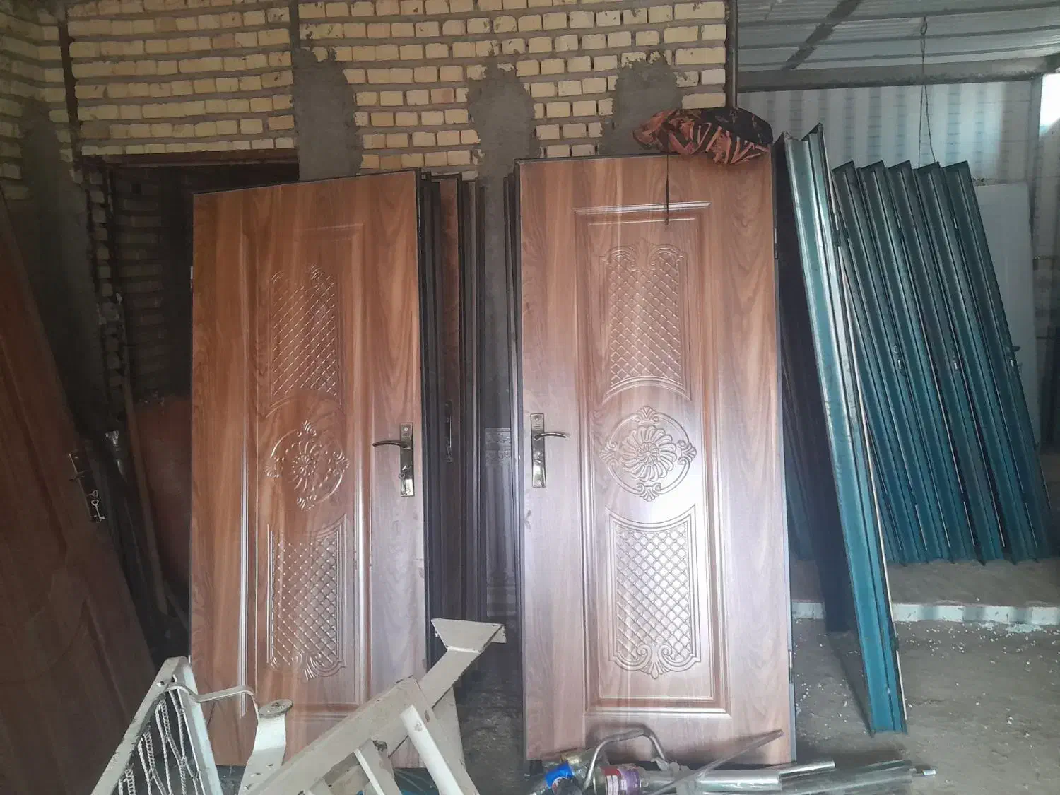 فروش انواع درب های داخلی اتاقی|مصالح و تجهیزات ساختمان|گنبد کاووس, |دیوار