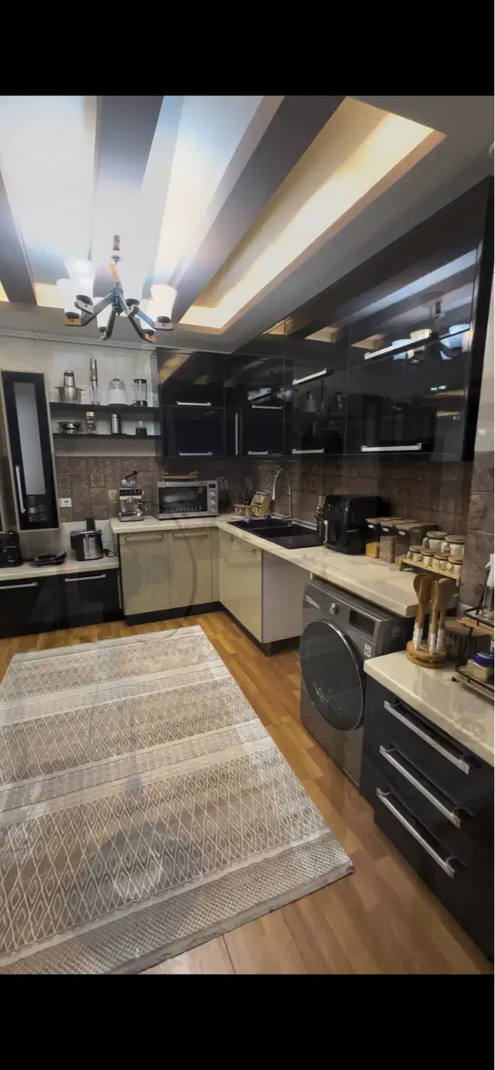 واحد۱۷۸متری تک واحدی گلسار اصلی|فروش آپارتمان|رشت, گلسار|دیوار