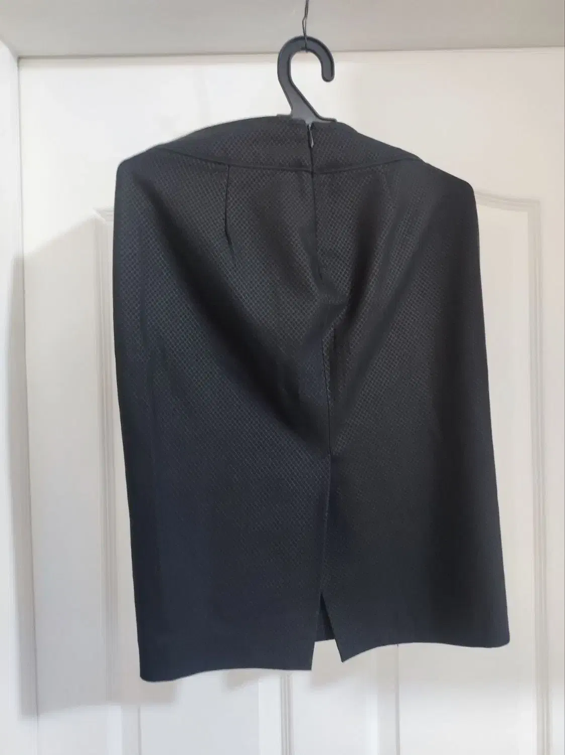 لباس زنانه|لباس|نیشابور, سرآب کوشک|دیوار