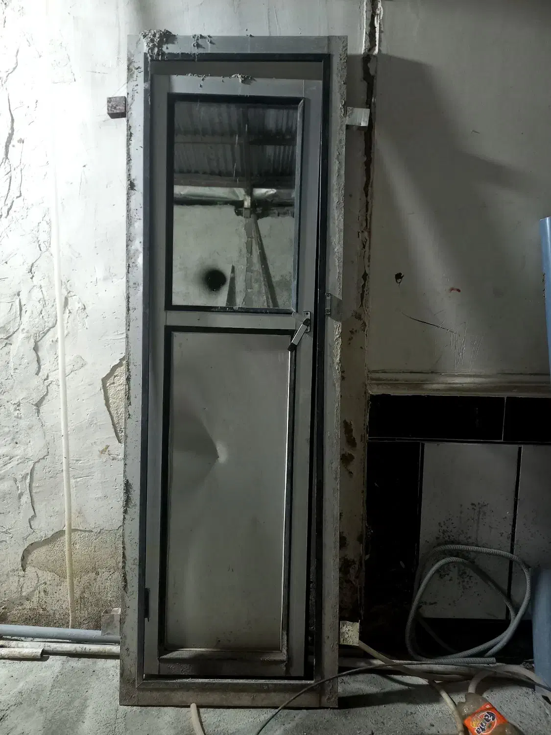 درب‌ سرویس|لوازم سرویس بهداشتی|خان ببین, |دیوار