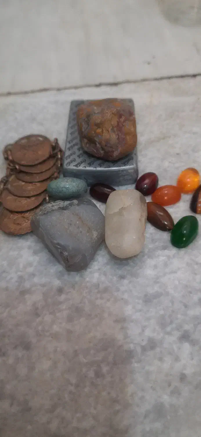 سنگ انگشتر|کلکسیون اشیاء عتیقه|سرپل ذهاب, |دیوار