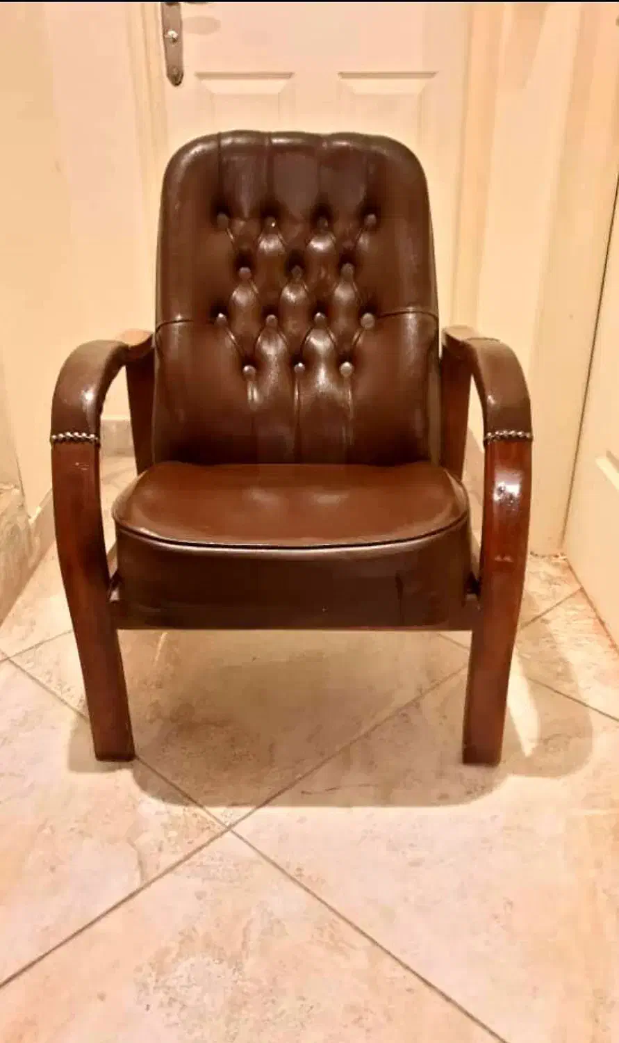 صندلی انتظار چوبی چرم ۳عدد با جلو مبلی|صندلی و نیمکت|تبریز, |دیوار