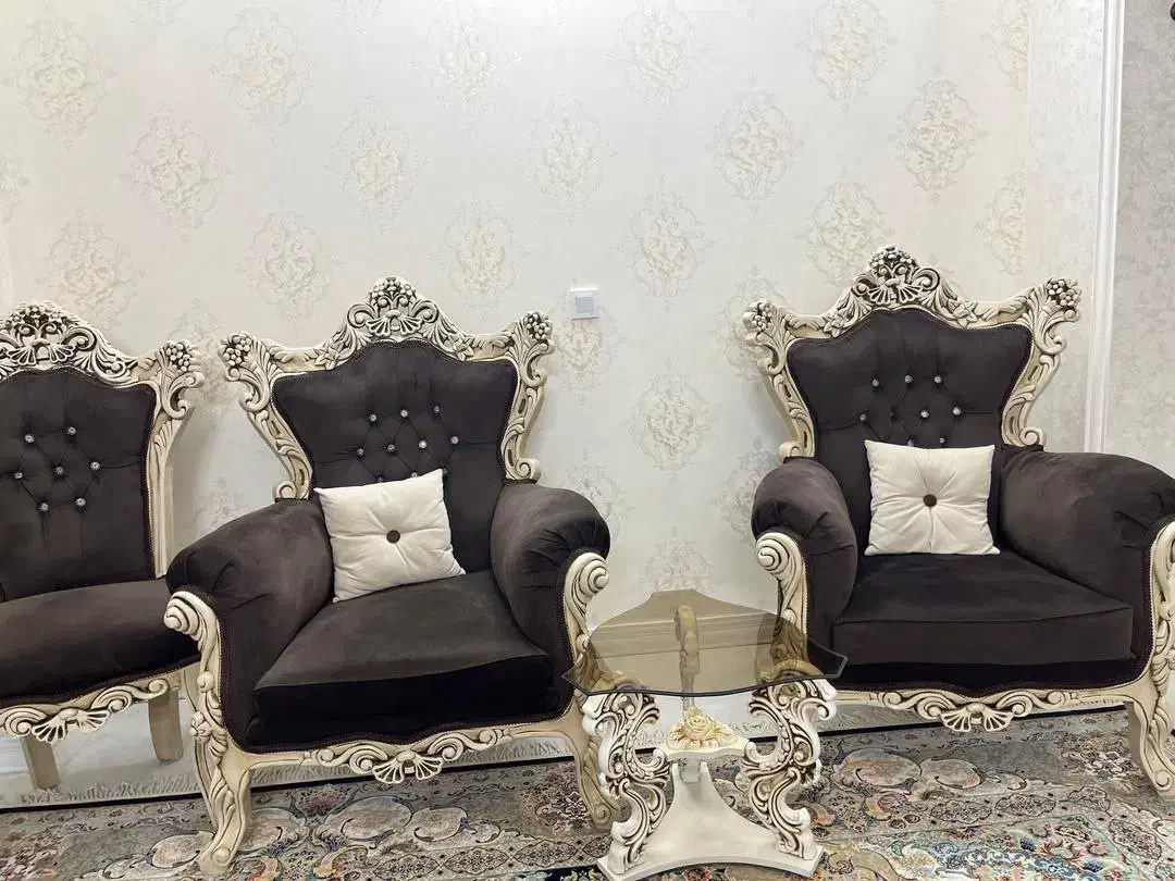 مبل سلطنتی|مبلمان خانگی و میز عسلی|سمنان, |دیوار