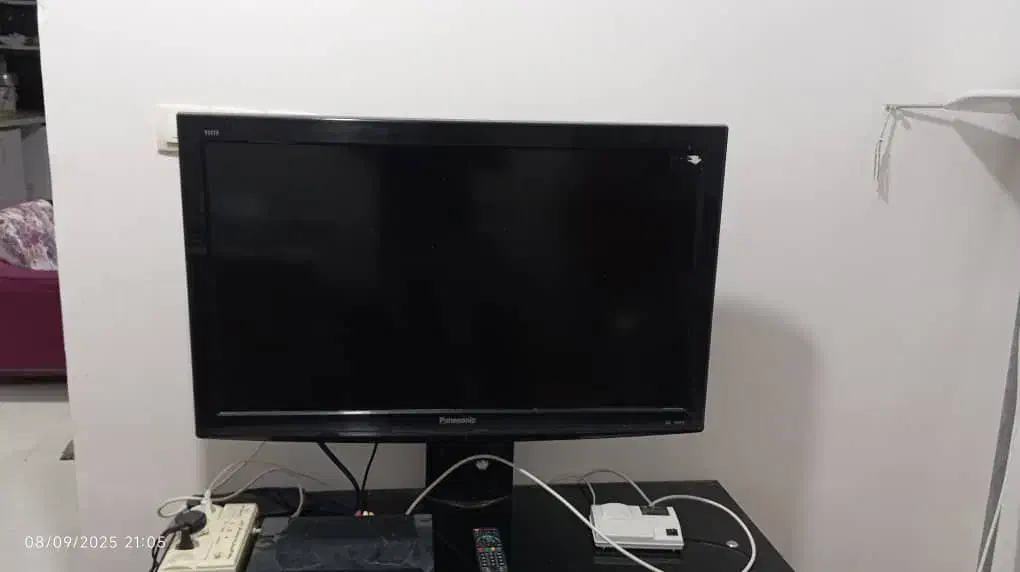 تلویزیون پاناسونیک37اینچ مدل ویرا مونتاژ مالزی|تلویزیون و پروژکتور|لنده, |دیوار