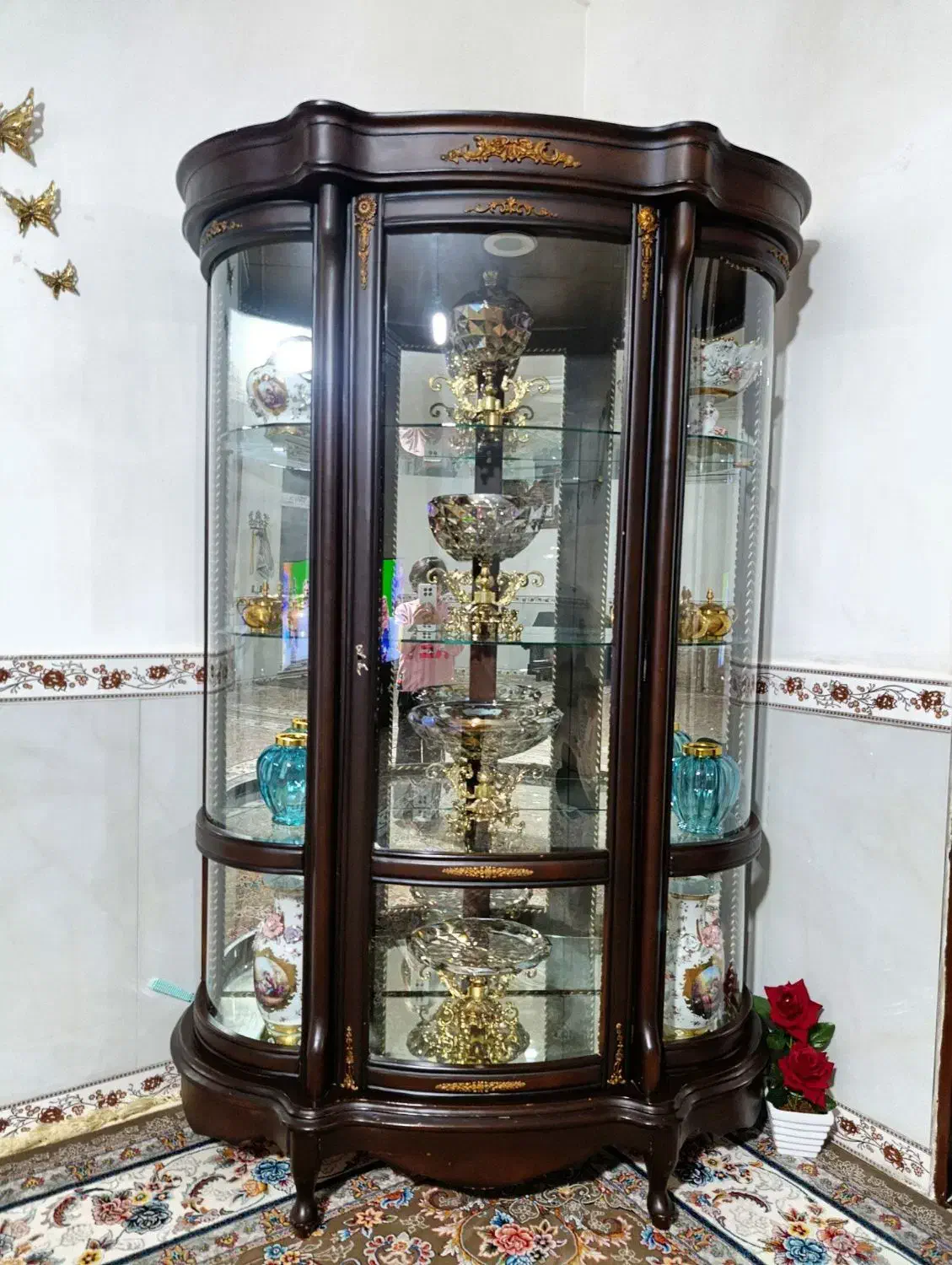 بوفه در حد نو|بوفه، ویترین، کنسول|بیستون, |دیوار