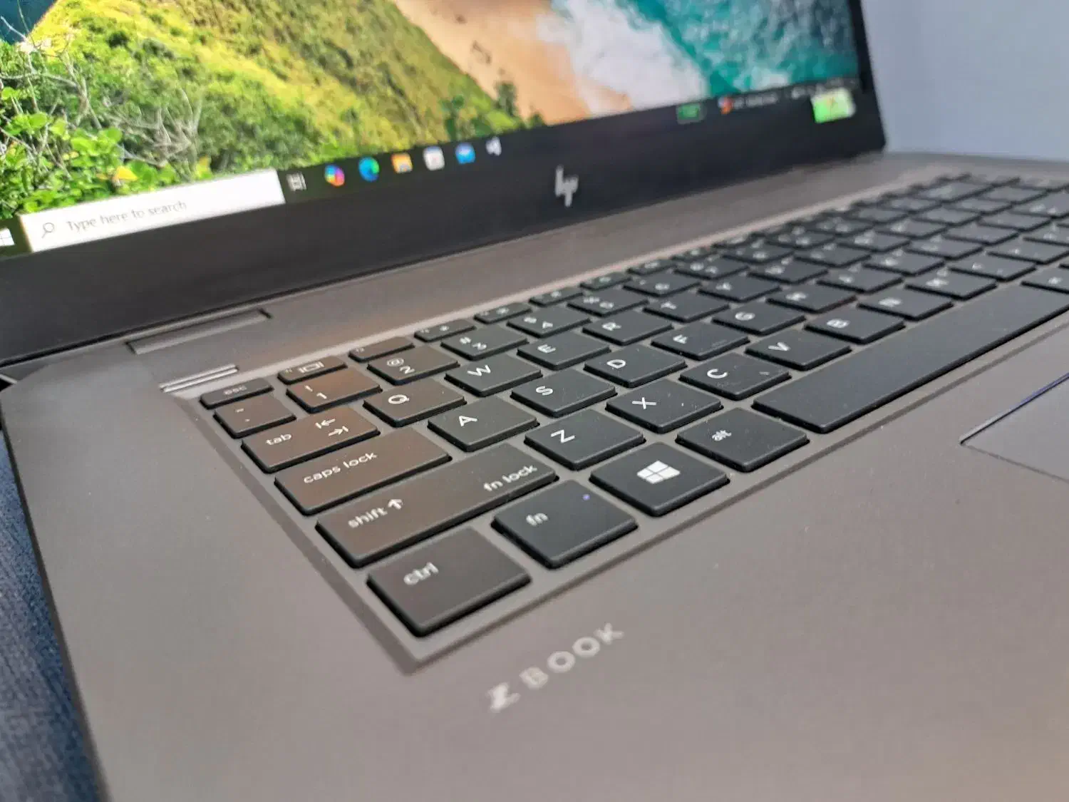 لپ تاپ حرفه ای hp گرافیک مجزا ۴گیگ|رایانه همراه|تبریز, |دیوار