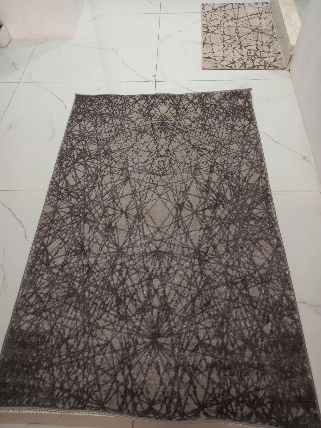 پادری(فرش راهرو)|پادری|ورامین, ورامین|دیوار