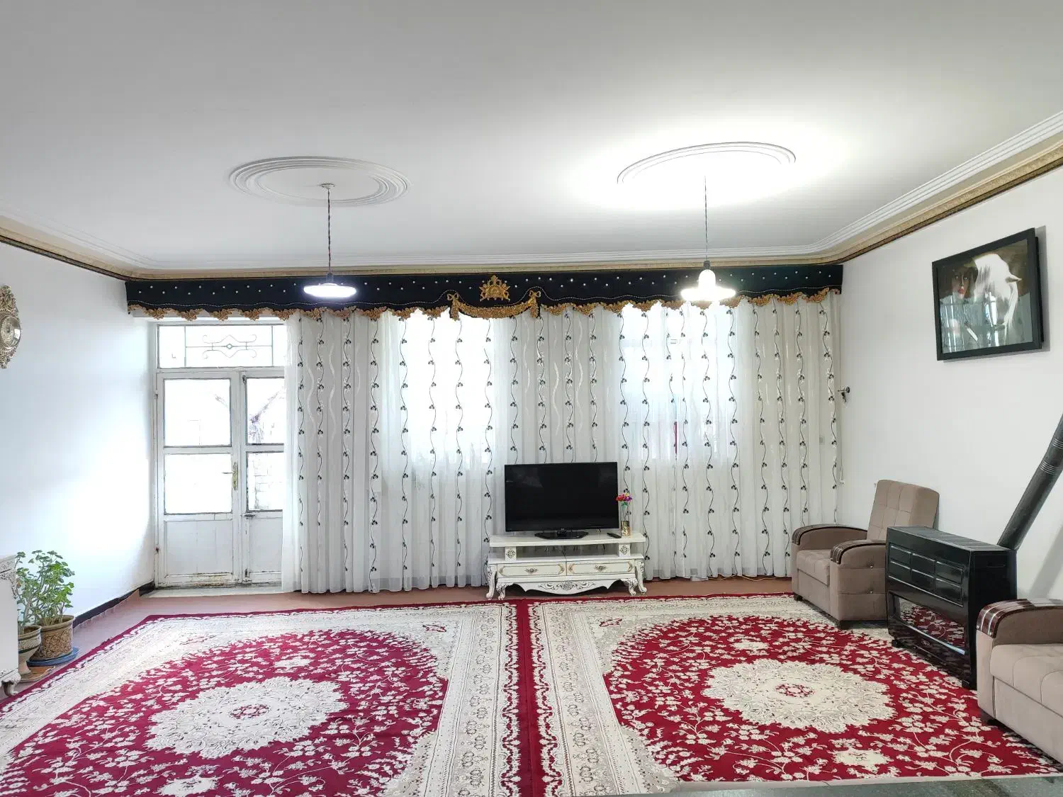 خانه ویلایی|فروش خانه و ویلا|شاهین دژ, |دیوار