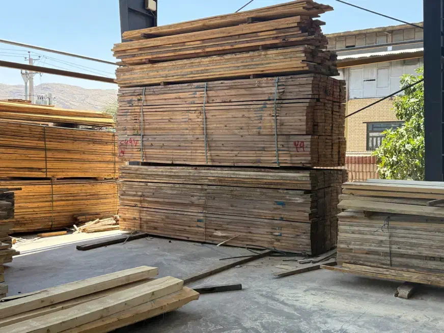 مرکز پخش پلی وود و چوب روسی|عمده‌فروشی|شیراز, شهرک صنعتی شیراز|دیوار