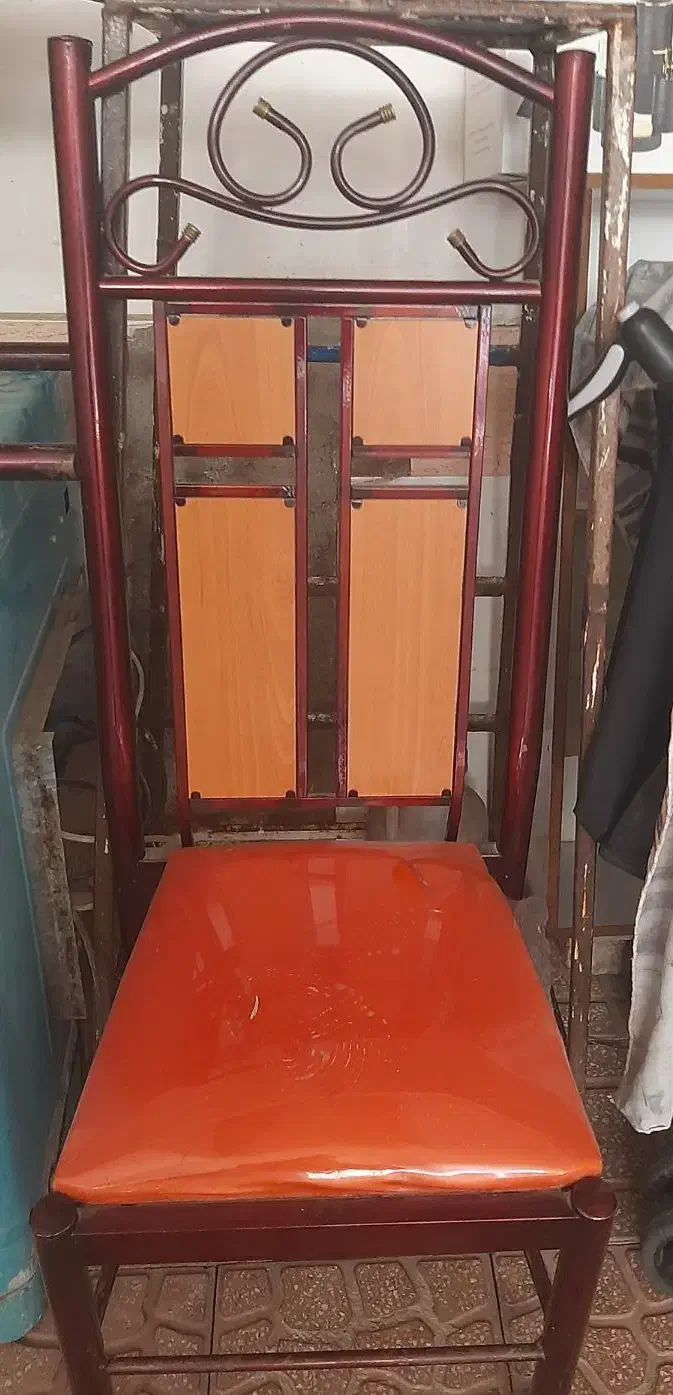 صندلی|صندلی و نیمکت|آبیک, |دیوار