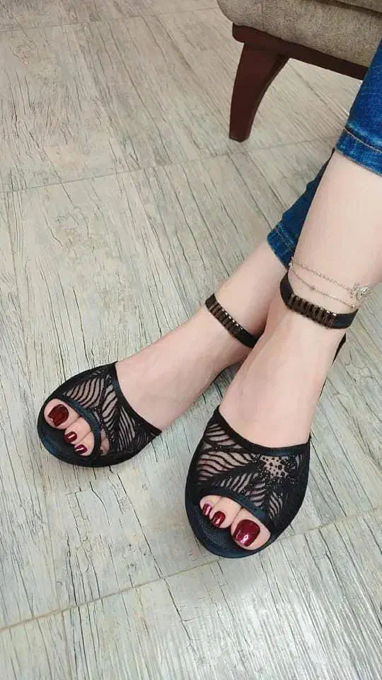 پاپوش مجلسی|لباس|بانه, |دیوار