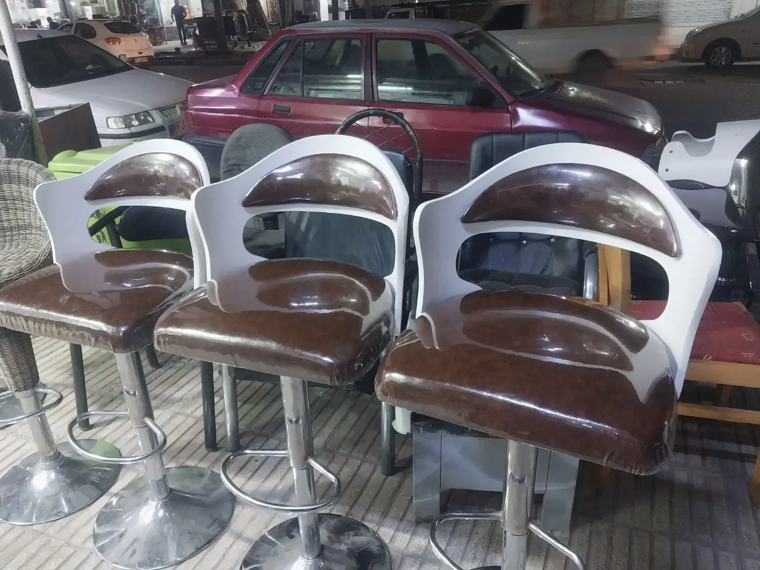 خرید و فروش و تعمیر انواع صندلی های اداری ومدیریت|خدمات پیشه و مهارت|سبزوار, هفت تیر|دیوار