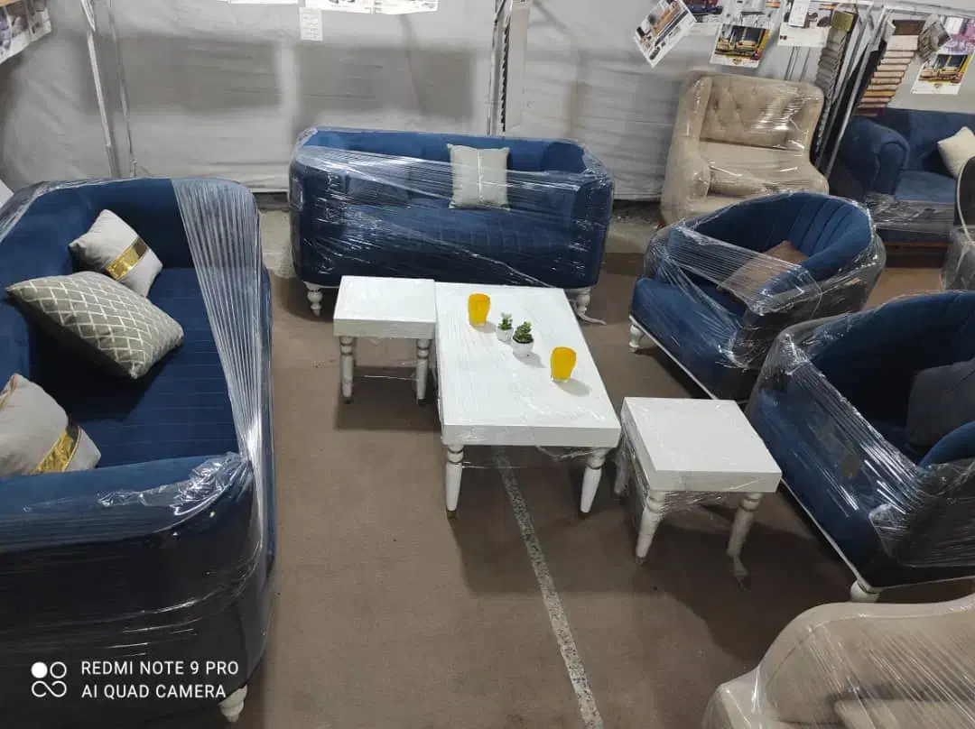 مبل ومیز فقط۳۹/۸۰۰...نمایشکاه|مبلمان خانگی و میز عسلی|ایلام, |دیوار