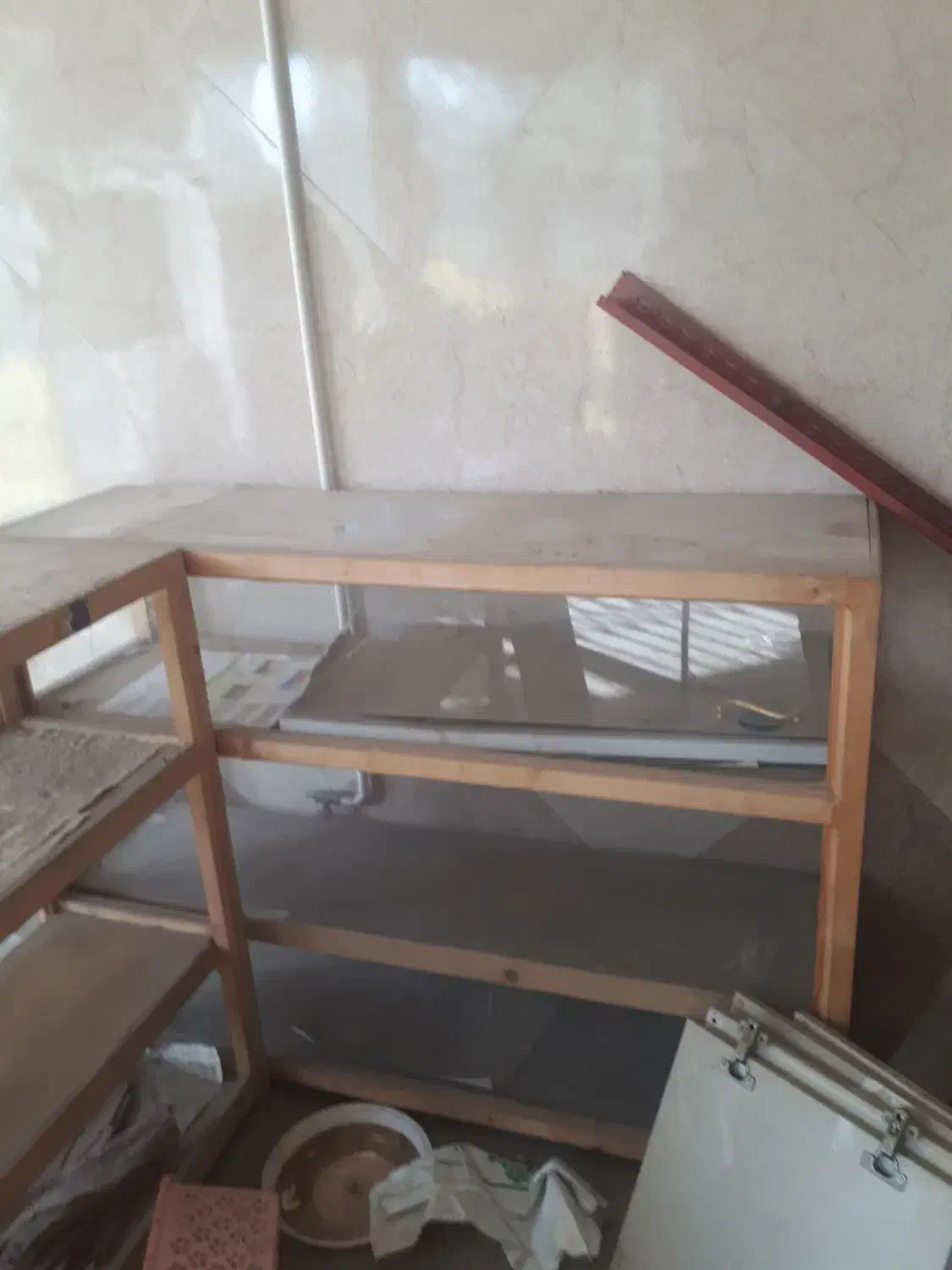 ویترین.میز کانتر|فروشگاه و مغازه|قم, باجک سه|دیوار