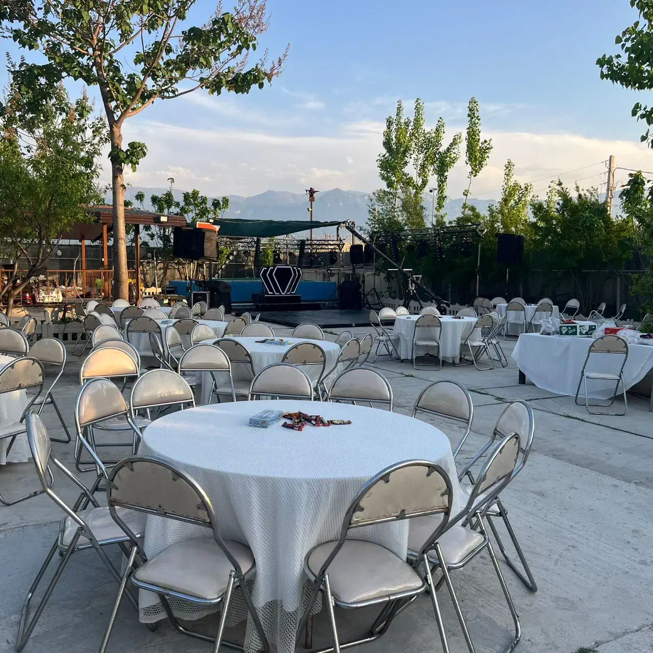 اجاره  باغ  مهمانی  و سالن مراسم و تولد|خدمات پذیرایی، مراسم|گرگان, |دیوار