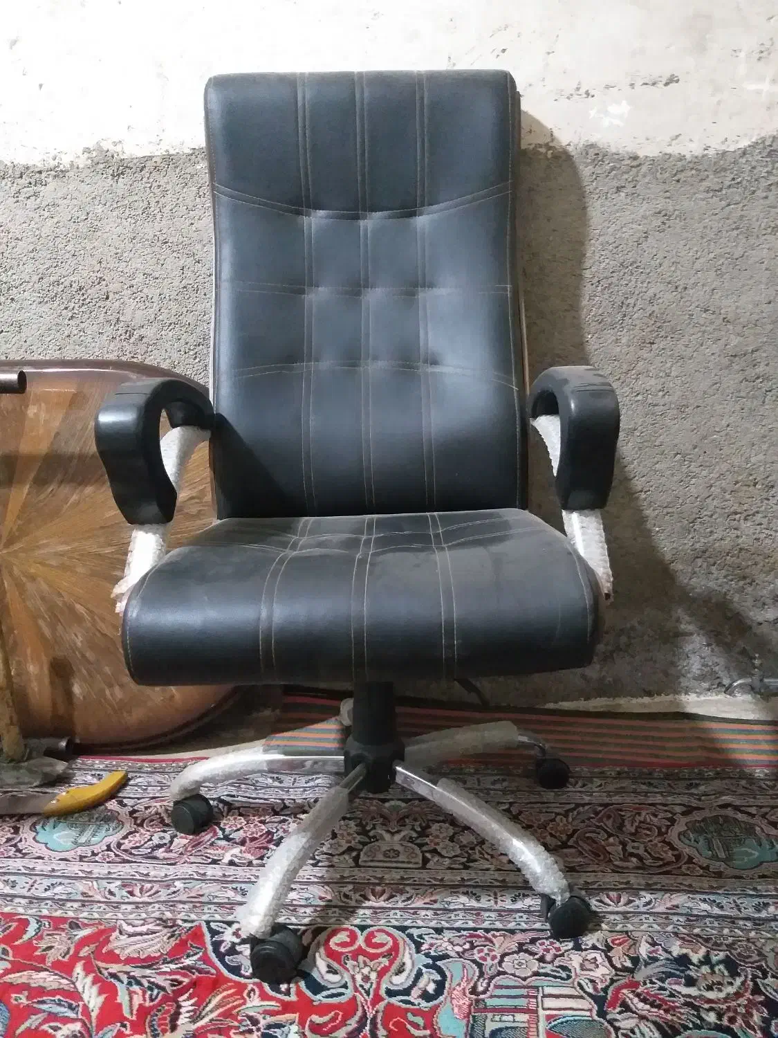 صندلی مدیریت گردون جک دار|مبلمان اداری|سمنان, |دیوار