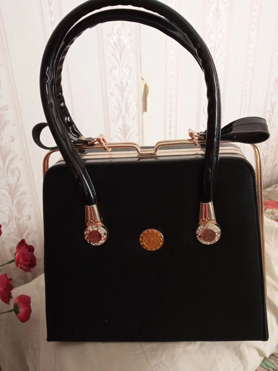 کیف شیک|کیف، کفش، کمربند|نیشابور, هفده شهریور|دیوار