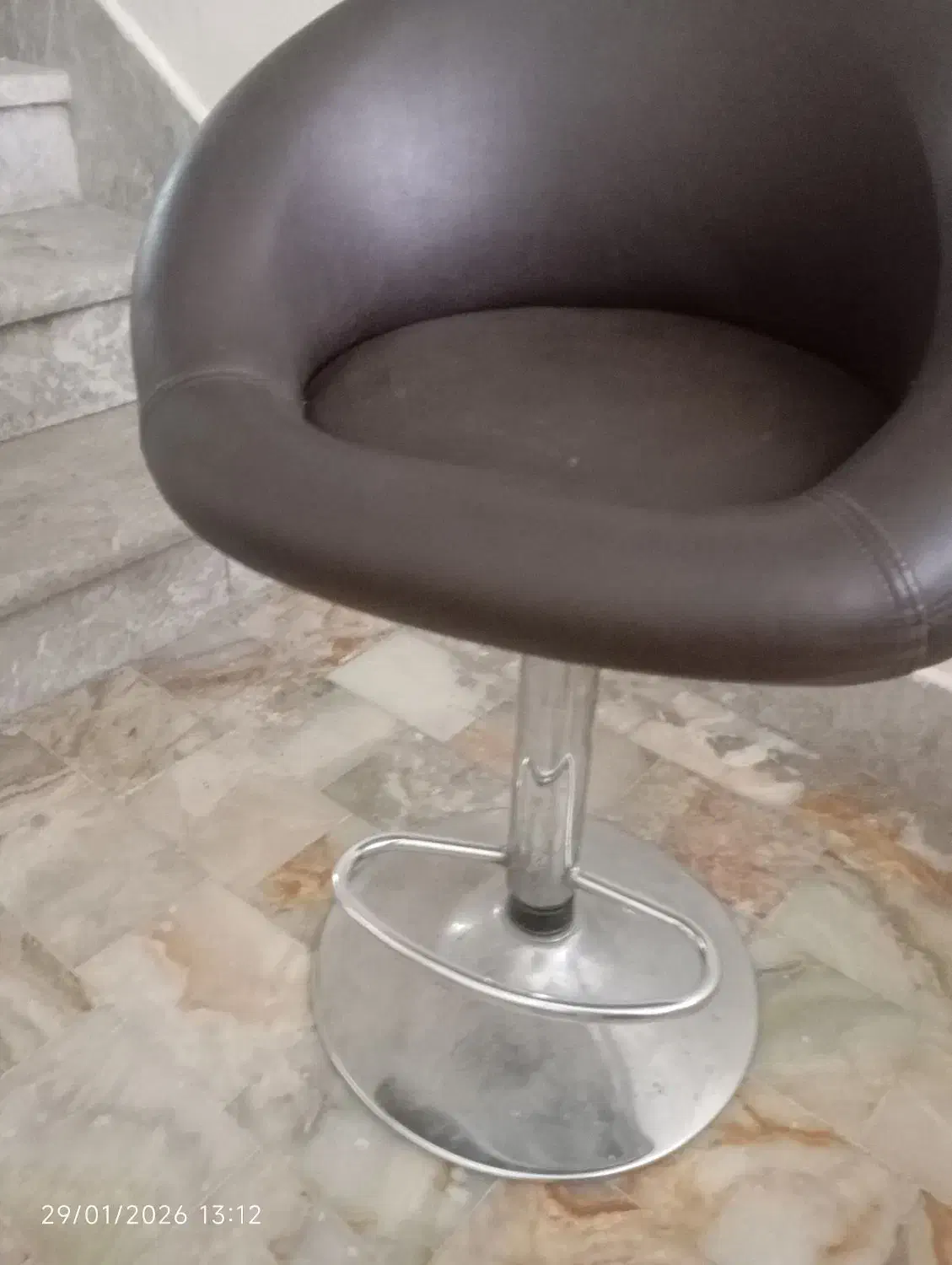 صندلی چرمی جک دار|صندلی و نیمکت|میناب, |دیوار