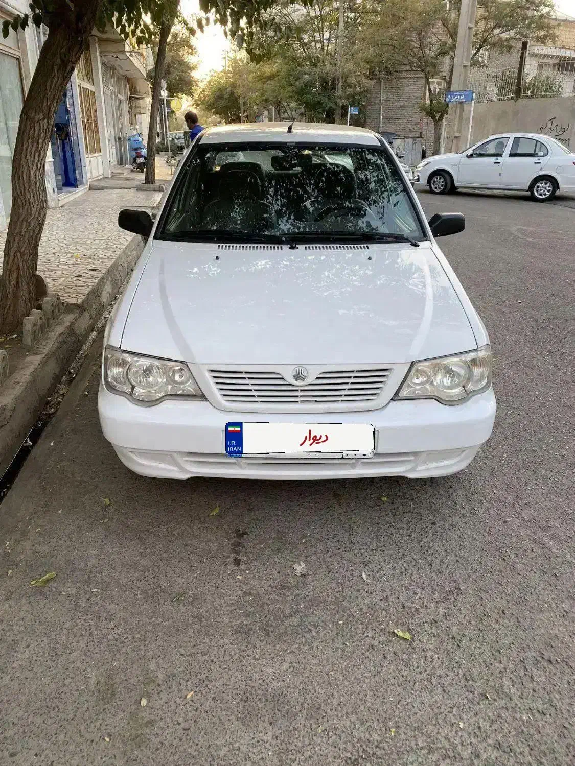 132فروشی|خودرو سواری و وانت|تربت‌حیدریه, ۴۵ متری|دیوار