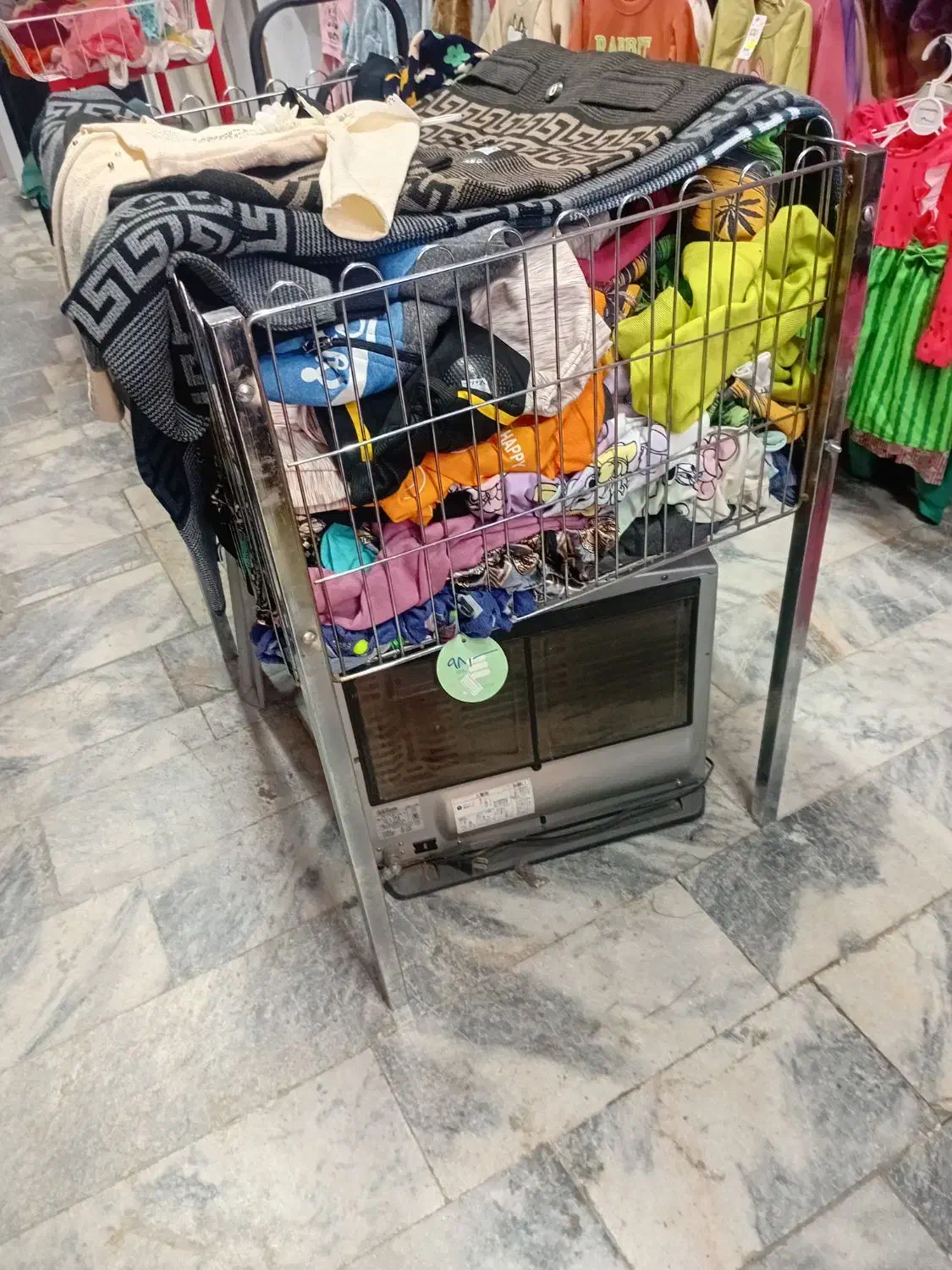 پاچال سبدحراجی مانکن جیفری رگال گردون قفسه چوبکار|فروشگاه و مغازه|مشهد, شهید معقول|دیوار