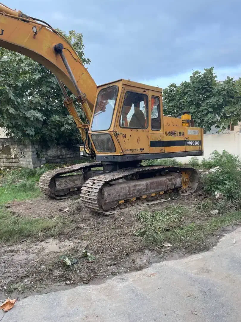 بیل خط دو۲۰۰موتور پمپ یک سال تعمیر شود|ماشین‌آلات صنعتی|سلمان‌شهر, |دیوار