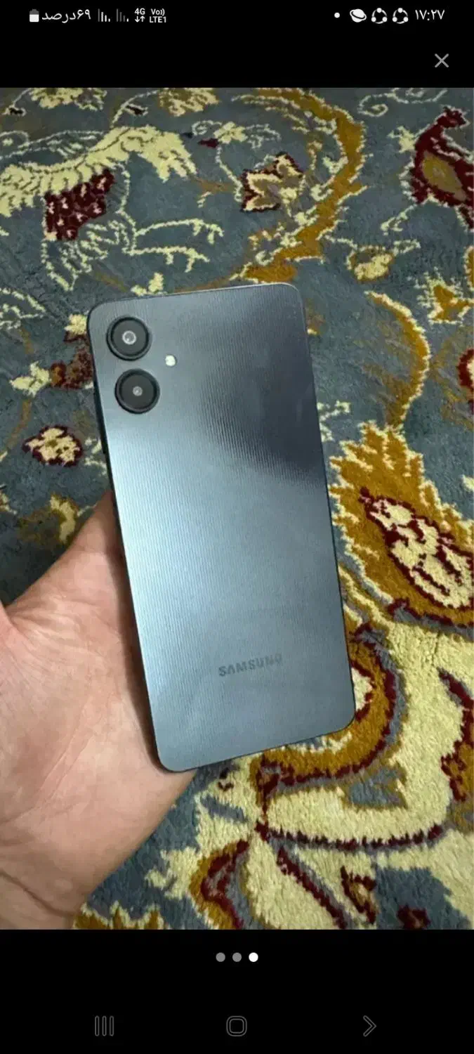 گوشی تمیز به دلیل مشکل مالی به فرش گزاشتم|موبایل|گرگان, |دیوار