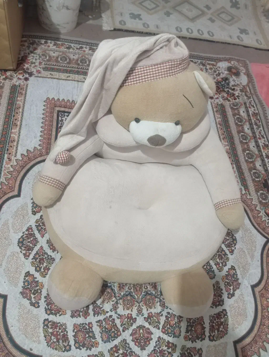 صندلی راحتی کودک و آغوشی و...|تخت و صندلی بچه|سمنان, |دیوار