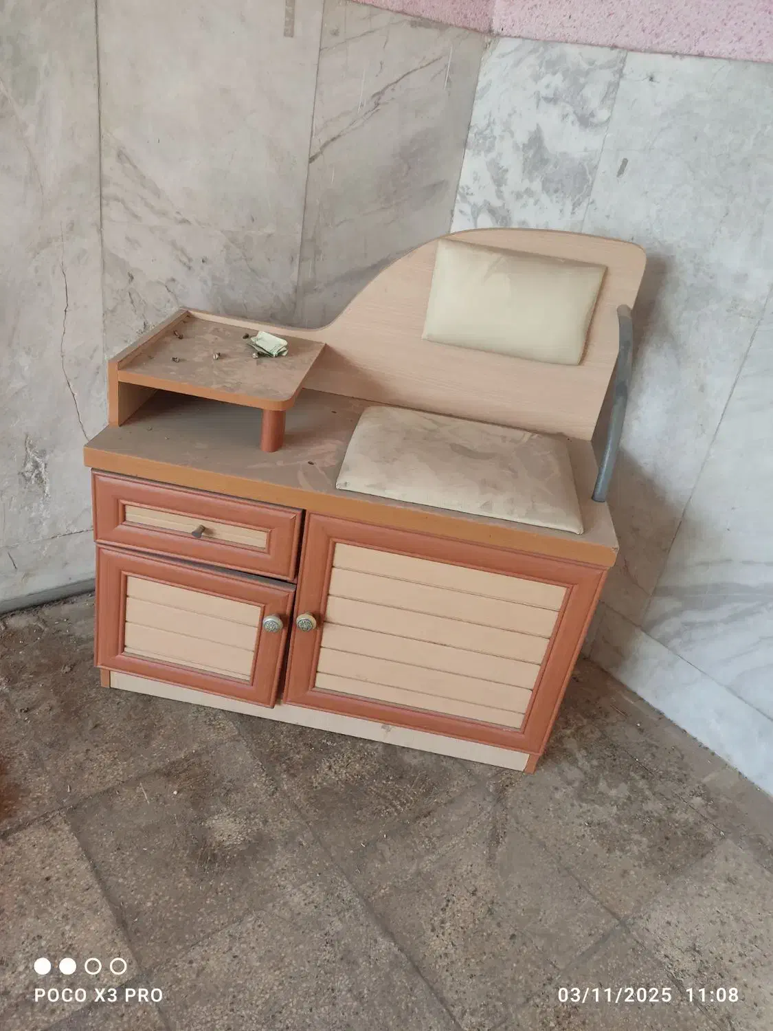 ویترین و میز تلفن|بوفه، ویترین، کنسول|تهران, وردآورد|دیوار