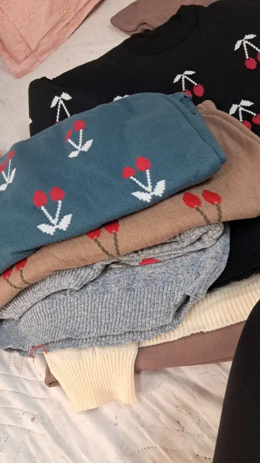 یک سری اجناس مغازه کراپ هودی ست دورس بافت|لباس|تهران, افسریه شمالی|دیوار